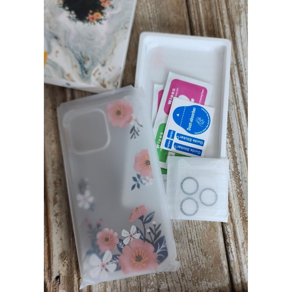 NIP Gviewin Protective Phone Case IPhone 14 6.7 Floral Summer Blossom Yellow